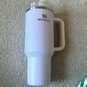 lavender 40 oz stanley